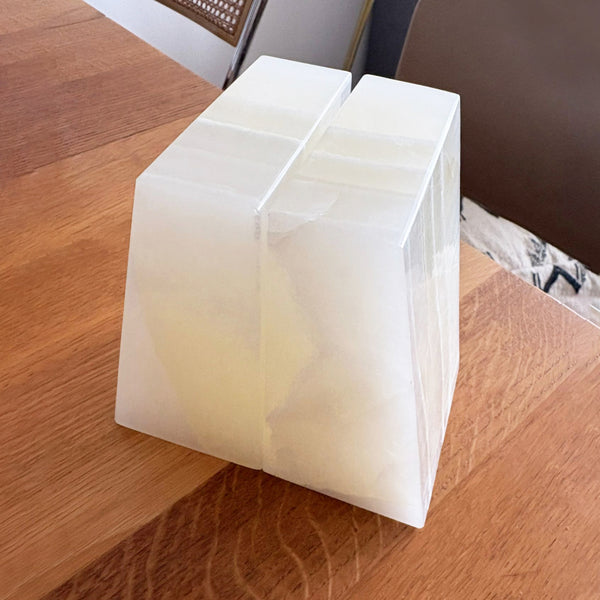 The Aurelia Bookends